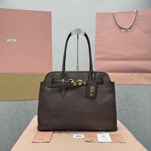 MiuMiu aventure nappa 40cm