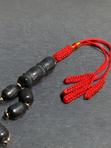 مسباح عنبر - مقاس خرز صغير بعدة خيارات