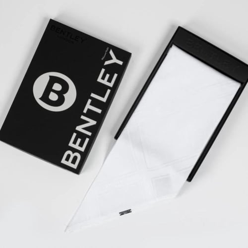 شماغ بنتلي أبيض BENTLEY 2024