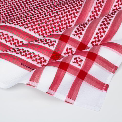 بكج جيفنشي (عادي +كلاسيك +أبيض)