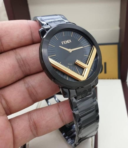 ساعة فندي رجالي