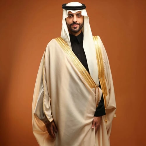 بشت ملكي ربيعي بيج