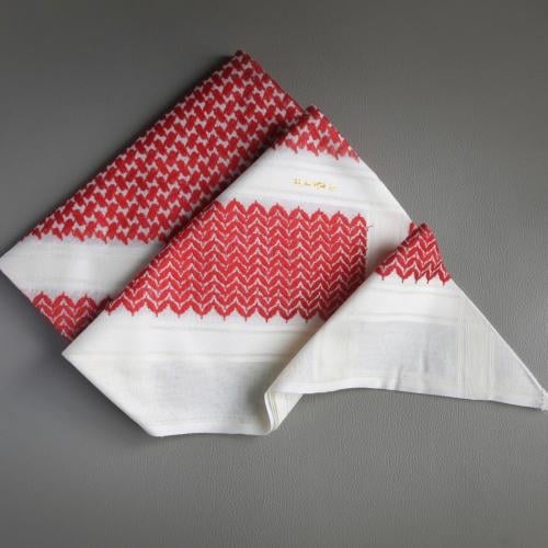 شماغ بروجيه شبابي 1 احمر وبيج دم الغزال 2023