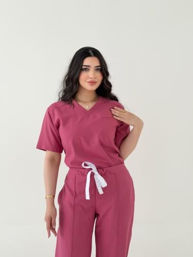 سكراب طبي لون زهري غامق