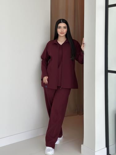 جاكت نسائي لون عنابي