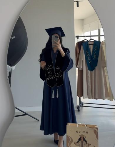 عباية تخرج كحلي و اسود