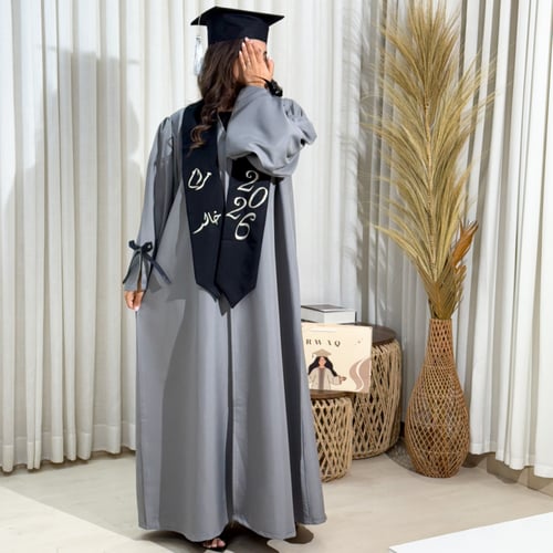 عباية تخرج رمادي مع اسود 2026