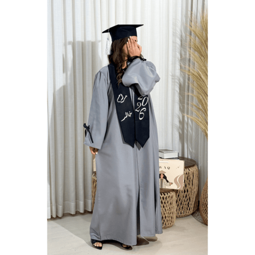 عباية تخرج رمادي مع اسود 2026