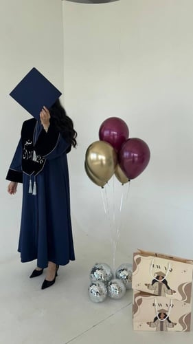 عباية تخرج كحلي و اسود