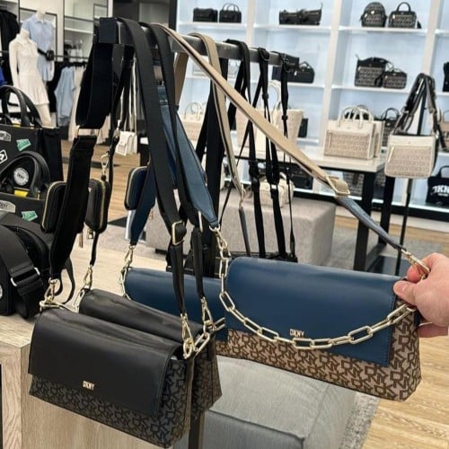 حقيبة دكني - DKNY