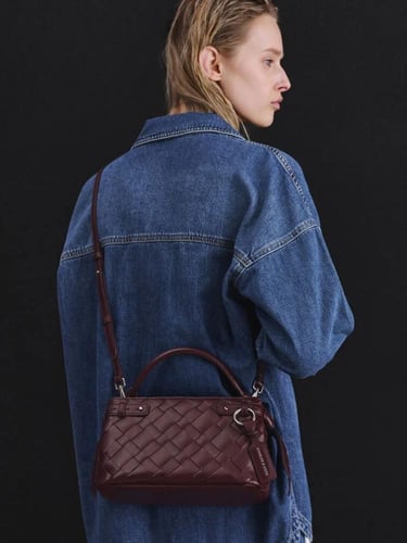 تشارلز اند كيت - Ivette Woven Top Handle Bag