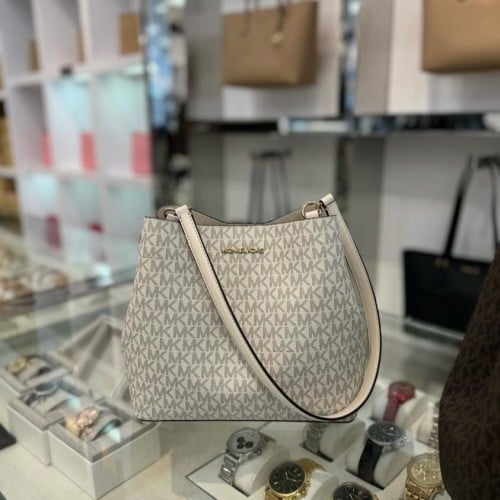 حقيبة مايكل كورس