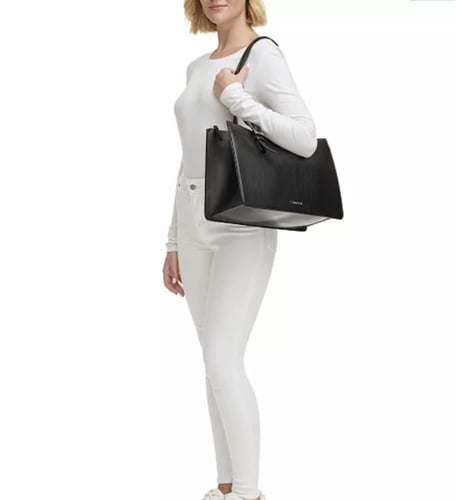 حقيبه كالفن كلاين