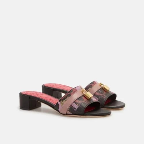 كعب كارولينا هريرا Matryoshka Locked 45 Canvas sandal