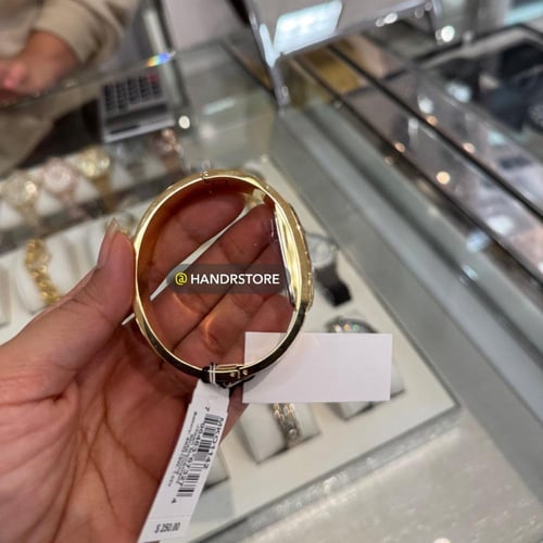 ساعه مايكل كورس