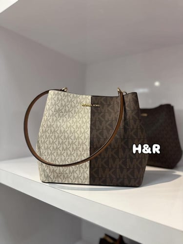 شنطه مايكل كورس