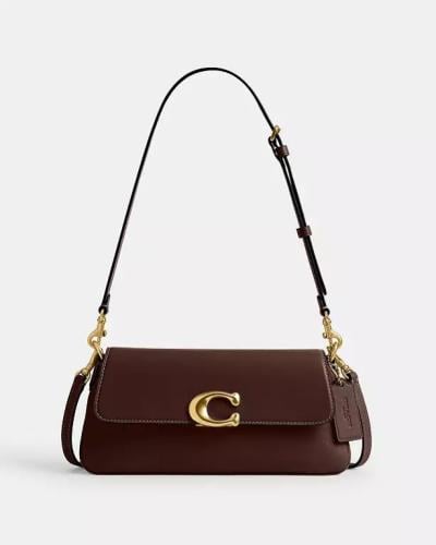 حقيبة كوتش Jet Shoulder Bag