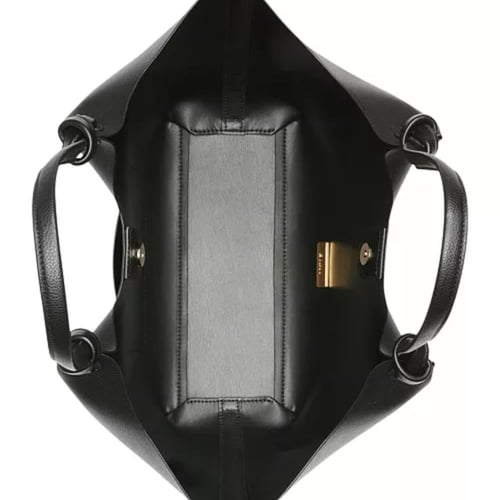 شنطه دكني الحجم الوسط