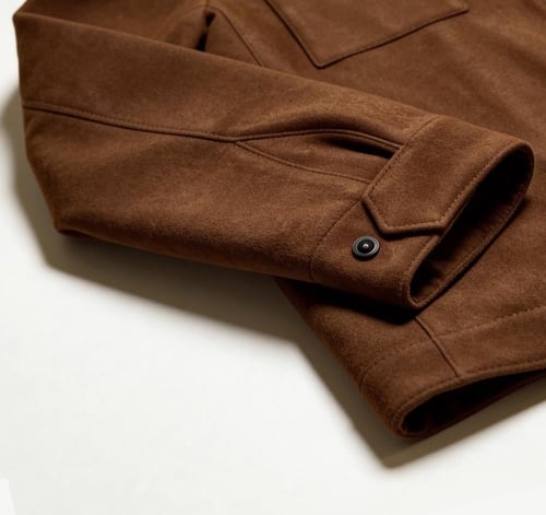 جاكيت شتوي بتصميم كلاسيكي أنيق