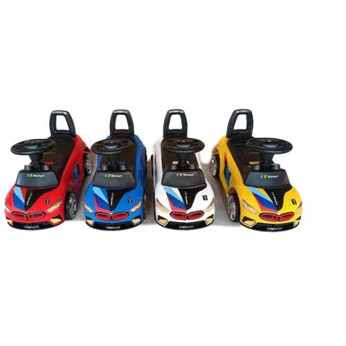 سيارة صغيرة للأطفال مع مقود تحكم - ألوان متعددة