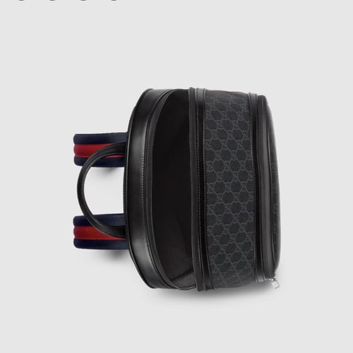 شنطة قوتشي ظهر GG Black medium backpack