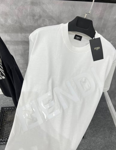 تيشيرت فندي