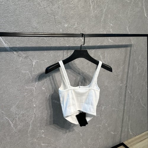 توب برادا ابيض