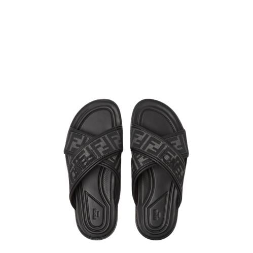 حذاء فندي FENDI