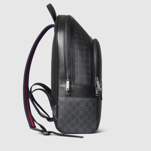 شنطة قوتشي ظهر GG Black medium backpack