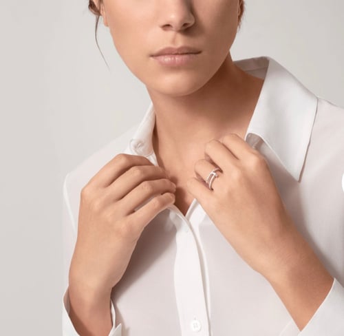 خاتم كارتييه لون فضي مسمار الماس ابيض