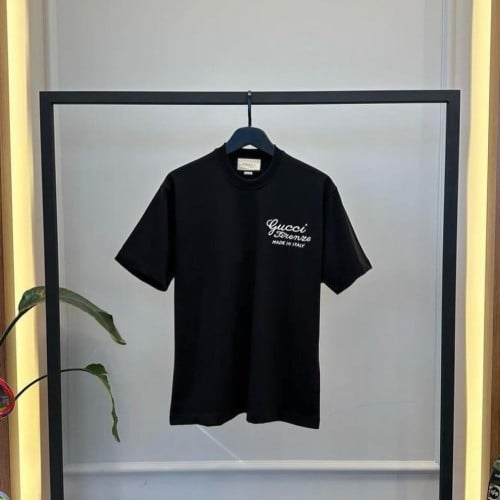 تيشيرت قوتشي اسود