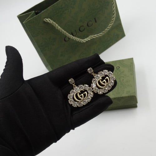 حلق قوتشي ذهبي