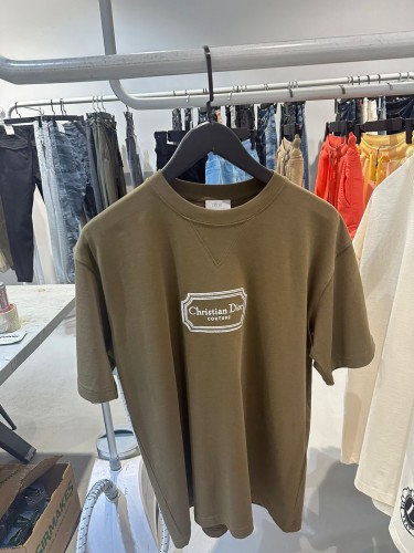 تيشيرت ديور زيتي