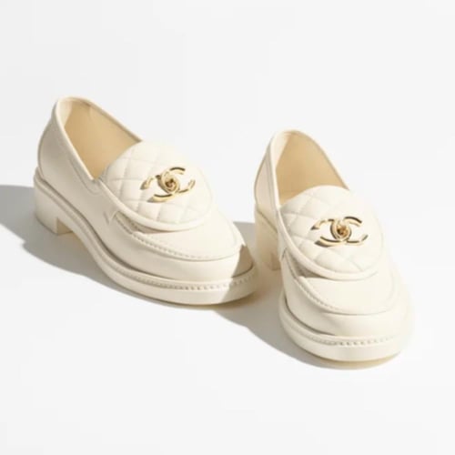 حذاء شانيل Chanel loafers