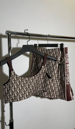 طقم ديور بني