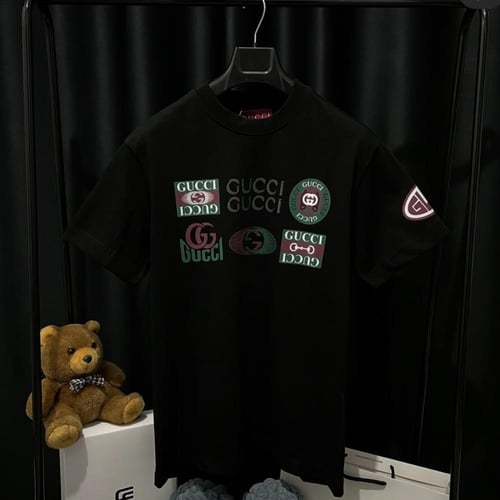 تيشيرت قوتشي ابيض و اسود