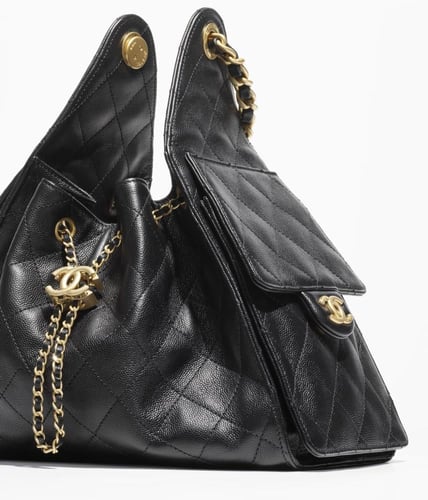 شنطة شانيل سمول كافيار CHANEL 25 SMALL HANDBAG