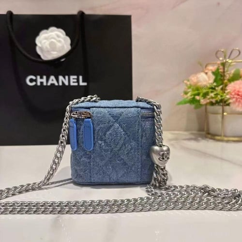 شنطة شانيل Chanel Mini Vanity Bag