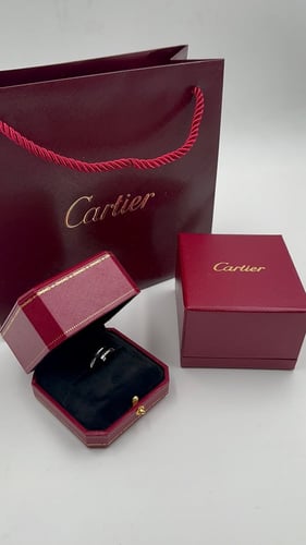 خاتم كارتييه لون فضي مسمار