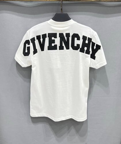 تيشيرت جيفينشيGIVENCHY