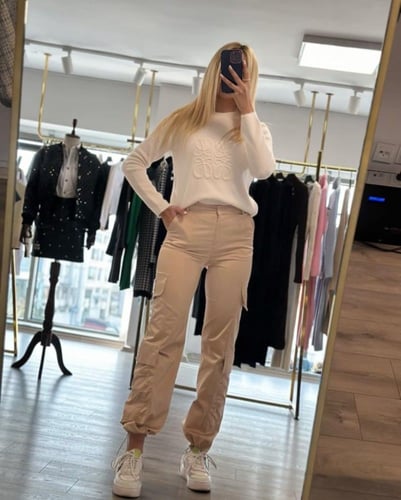 بنطال لويفي بني