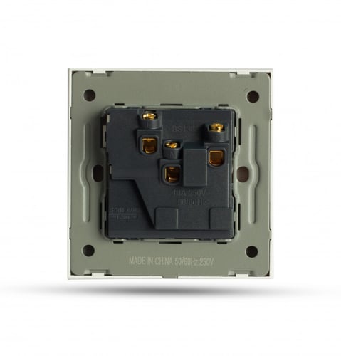 فيش مع مفتاح بيانو