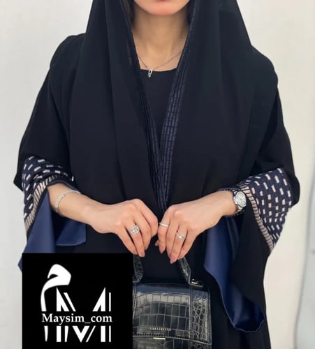 عبايه بقماش كريب ملكي