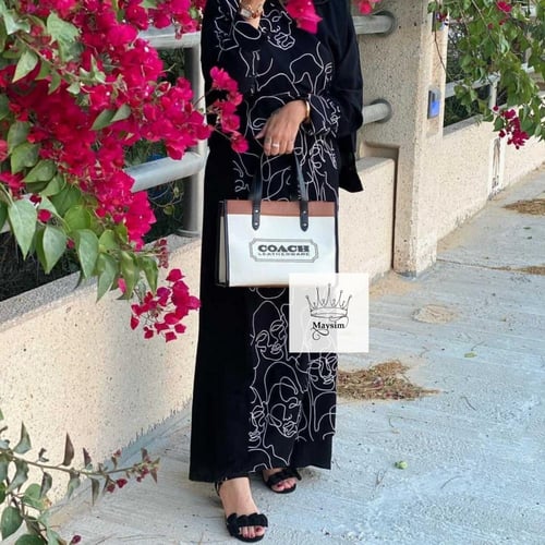 عبايه بقماش لينن _m130