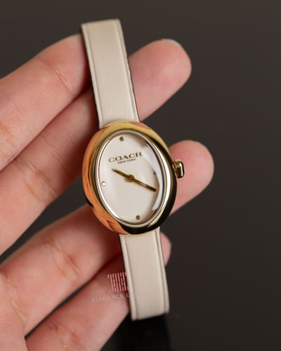 ساعة نسائية ماركة كوتش - Oval White Strap