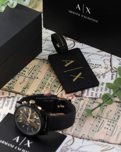 طقم ساعة رجالية مع تاق لشنط السفر ماركة ارماني اكس...