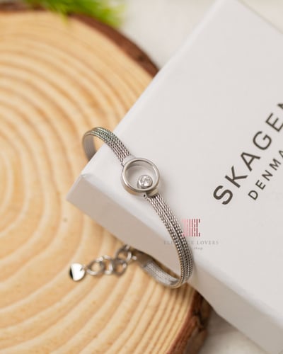 إسوارة كريستال ماركة سكيجان - Silver Dial Crystal