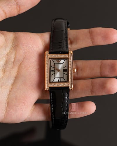 ساعة نسائية ماركة امبريو ارماني AR11624