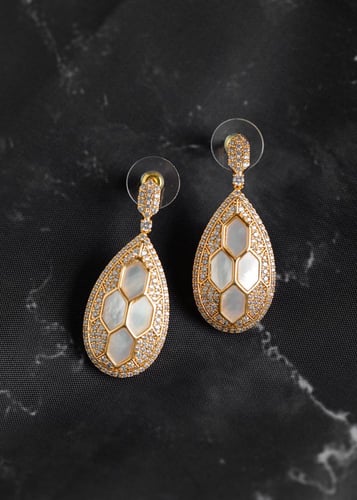 حلق بولغاري ديزاين مطلي ذهب ماركة Elegance Lovers