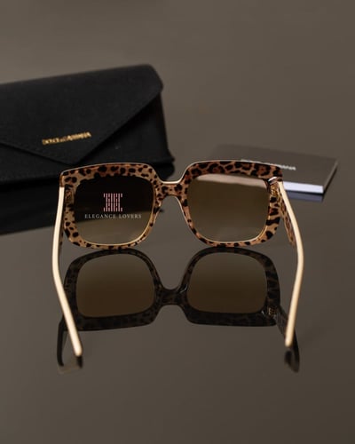 نظارة شمسية نسائية ماركة دولتشي آند جابانا